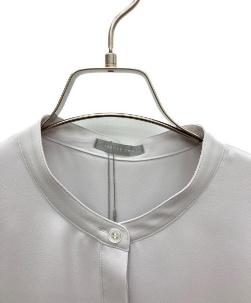 theory luxe（セオリーリュクス）theory luxe (セオリーリュクス) ノースリーブブラウス グレー サイズ:SIZE S32 未使用品の古着・服飾アイテム