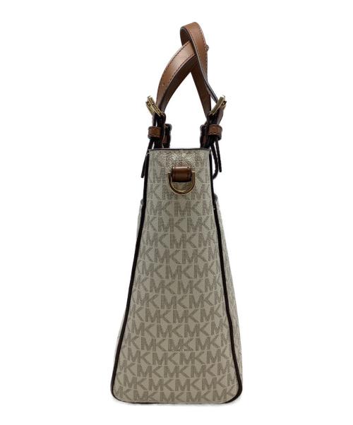 MICHAEL KORS（マイケルコース）MICHAEL KORS (マイケルコース) ショルダーバッグ ホワイトの古着・服飾アイテム