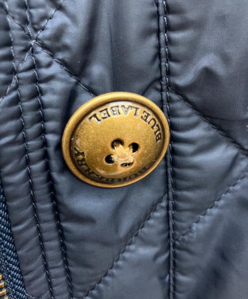 BURBERRY BLUE LABEL（バーバリー ブルー レーベル）BURBERRY BLUE LABEL (バーバリー ブルー レーベル) キルティングジャケット ネイビー サイズ:40の古着・服飾アイテム