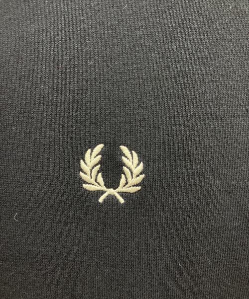 FRED PERRY（フレッドペリー）FRED PERRY (フレッドペリー) プルオーバーパーカー ネイビー サイズ:Lの古着・服飾アイテム