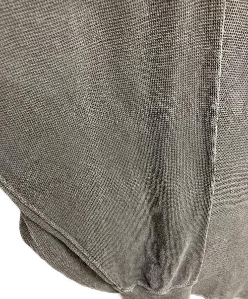 FRAMeWORK（フレームワーク）FRAMeWORK (フレームワーク) サーフニットヘンリーTee グレー サイズ:Fの古着・服飾アイテム