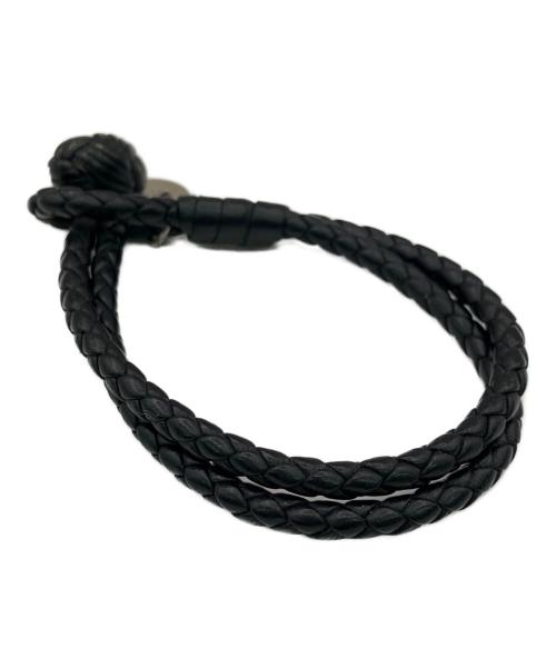 BOTTEGA VENETA（ボッテガベネタ）BOTTEGA VENETA (ボッテガベネタ) イントレチャートレザーブレスレット ブラックの古着・服飾アイテム