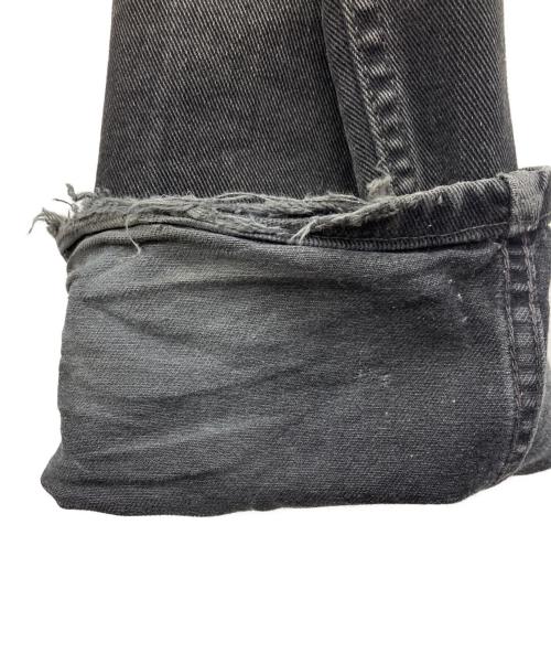 LEVI'S（リーバイス）LEVI'S (リーバイス) ダメージ加工デニムパンツ ブラック サイズ:W40×L30の古着・服飾アイテム