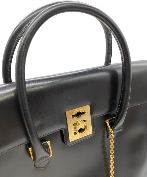 CELINE（セリーヌ）CELINE (セリーヌ) マンテルチェーンハンドバッグ ブラックの古着・服飾アイテム