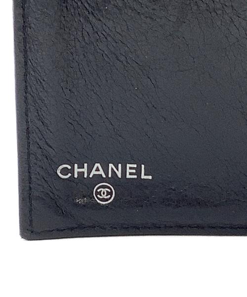 CHANEL（シャネル）CHANEL (シャネル) 三つ折り長財布 ブラックの古着・服飾アイテム