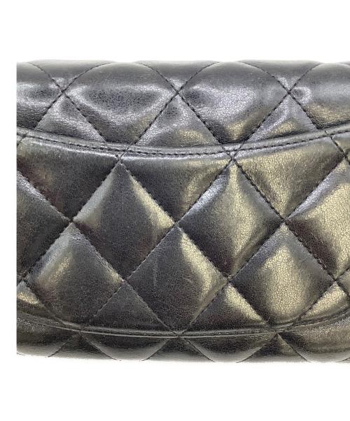 CHANEL（シャネル）CHANEL (シャネル) 三つ折り長財布 ブラックの古着・服飾アイテム