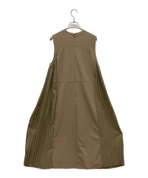 SUM1 STYLE（スミスタイル）SUM1 STYLE (スミスタイル) ノースリーブワンピース ベージュ サイズ:F 未使用品の古着・服飾アイテム