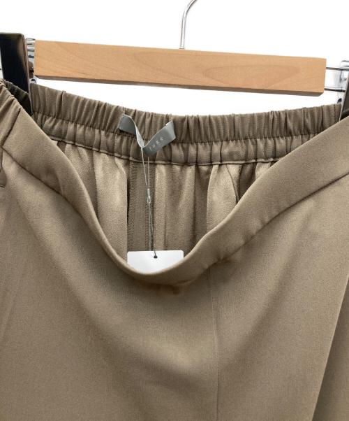 theory luxe（セオリーリュクス）theory luxe (セオリーリュクス) バックサテンワイドパンツ ライトモスブラウン サイズ:40 未使用品の古着・服飾アイテム