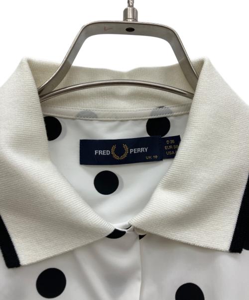 FRED PERRY（フレッドペリー）FRED PERRY (フレッドペリー) 半袖ワンピース ホワイト サイズ:US 6の古着・服飾アイテム