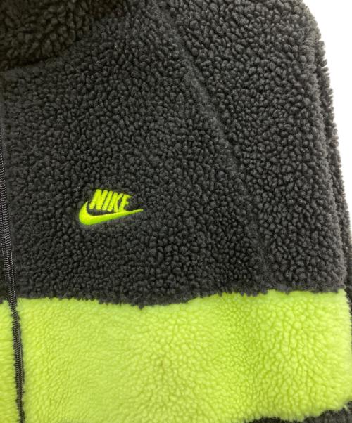 NIKE（ナイキ）NIKE (ナイキ) ビッグスウッシュ フルジップ リバーシブル ボア ジャケット ブラック×イエロー サイズ:SIZE Mの古着・服飾アイテム