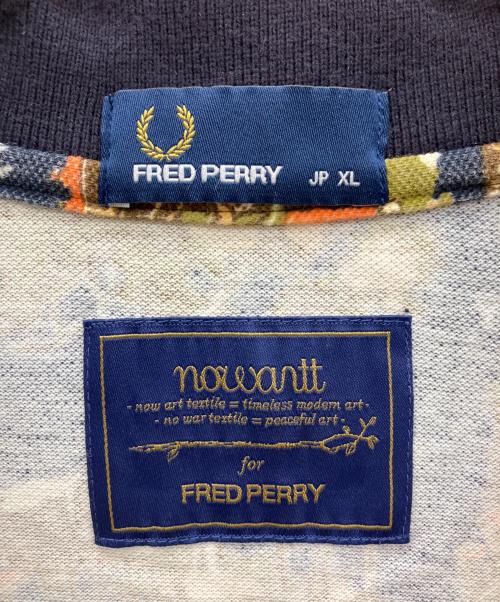 FRED PERRY（フレッドペリー）FRED PERRY (フレッドペリー) nowartt (ノワート) ポロシャツ ネイビー×ブラウン サイズ:XLの古着・服飾アイテム