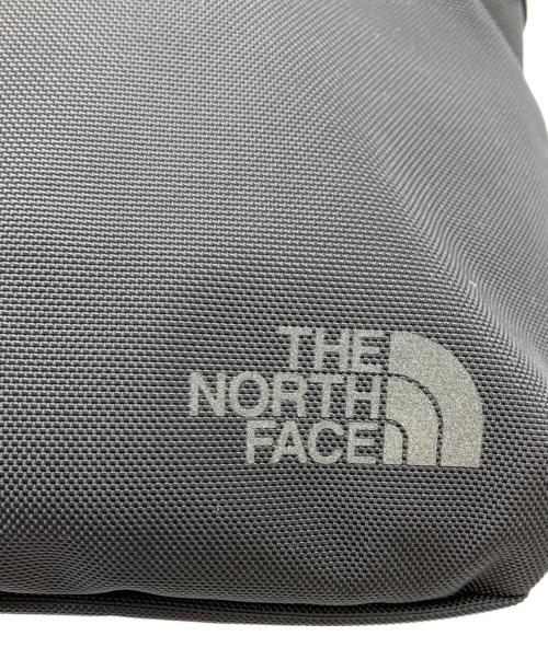 THE NORTH FACE（ザ ノース フェイス）THE NORTH FACE (ザ ノース フェイス) ショルダーバッグの古着・服飾アイテム
