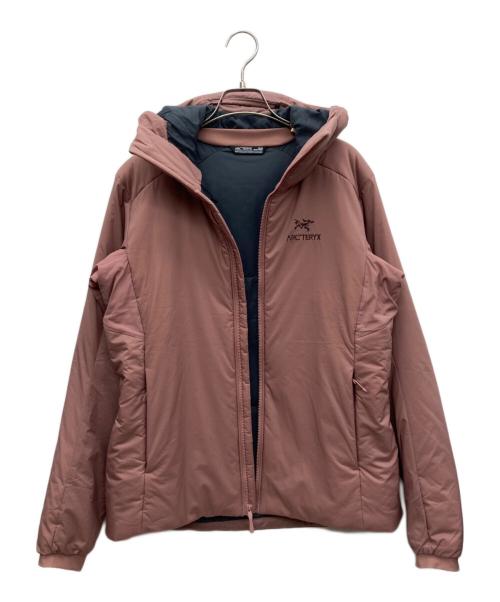 ARC'TERYX（アークテリクス）ARC'TERYX (アークテリクス) ATOM AR HOODY ピンク サイズ:Mの古着・服飾アイテム