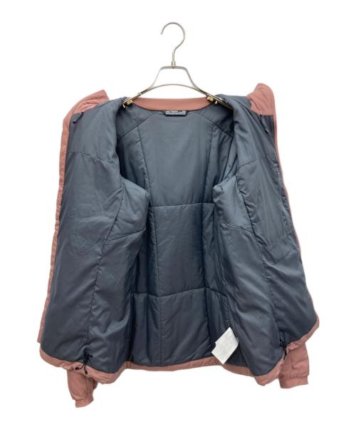 ARC'TERYX（アークテリクス）ARC'TERYX (アークテリクス) ATOM AR HOODY ピンク サイズ:Mの古着・服飾アイテム