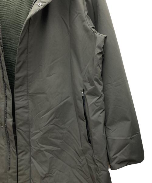 UNIQLO（ユニクロ）UNIQLO (ユニクロ) ハイブリッドダウンコート オリーブ サイズ:XLの古着・服飾アイテム