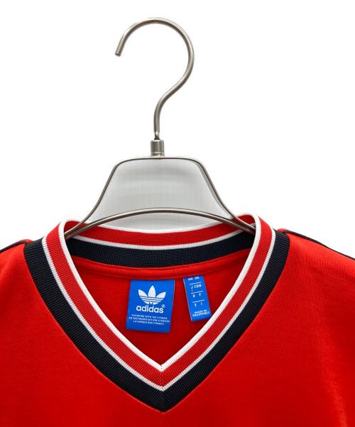 adidas Originals（アディダスオリジナル）adidas originals (アディダスオリジナル) MANCHESTER UNITED 半袖カットソー レッド サイズ:SIZE Lの古着・服飾アイテム