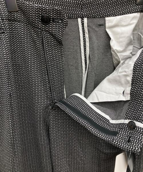 EMPORIO ARMANI（エンポリオ アルマーニ）EMPORIO ARMANI (エンポリオ アルマーニ) スラックス ブラック サイズ:50 未使用品の古着・服飾アイテム