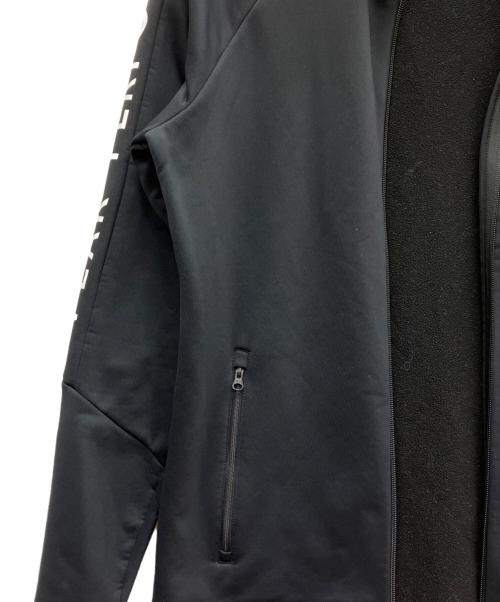 Peak Performance（ピーク・パフォーマンス）Peak Performance (ピーク・パフォーマンス) トラックジャケット ブラック サイズ:Mの古着・服飾アイテム