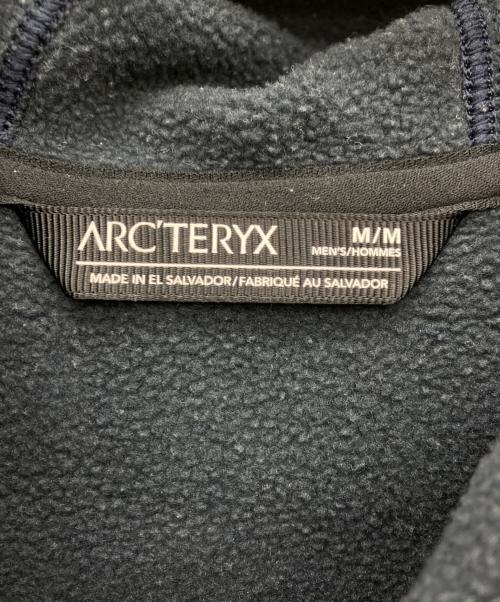 ARC'TERYX（アークテリクス）ARC'TERYX (アークテリクス) Kyanite Pullover Hoody（カイヤナイト プルオーバー フーディ） ネイビー サイズ:Mの古着・服飾アイテム