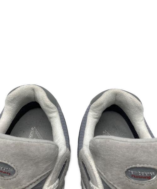 NEW BALANCE（ニューバランス）NEW BALANCE (ニューバランス) M2002R グレー サイズ:SIZE 26cmの古着・服飾アイテム