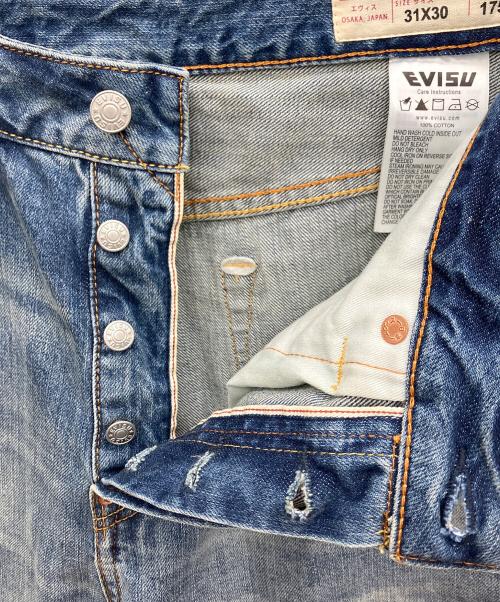 EVISU（エヴィス）EVISU (エヴィス) エクリュ大黒プリント ルーズフィット ジーンズ #2038 インディゴ サイズ:W31の古着・服飾アイテム