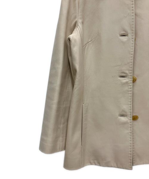BURBERRY LONDON（バーバリーロンドン）BURBERRY LONDON (バーバリーロンドン) レザーコート ベージュ サイズ:40の古着・服飾アイテム