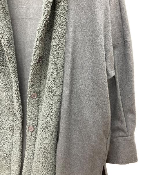 CYAN TOKYO（シアン トーキョー）CYAN TOKYO (シアン トーキョー) テープアジャストボアコート グレー サイズ:Fの古着・服飾アイテム