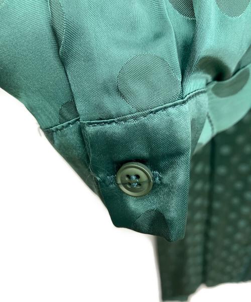 SUM1 STYLE（スミスタイル）SUM1 STYLE (スミスタイル) ハーフプリーツ シャツワンピース グリーン サイズ:F 未使用品の古着・服飾アイテム