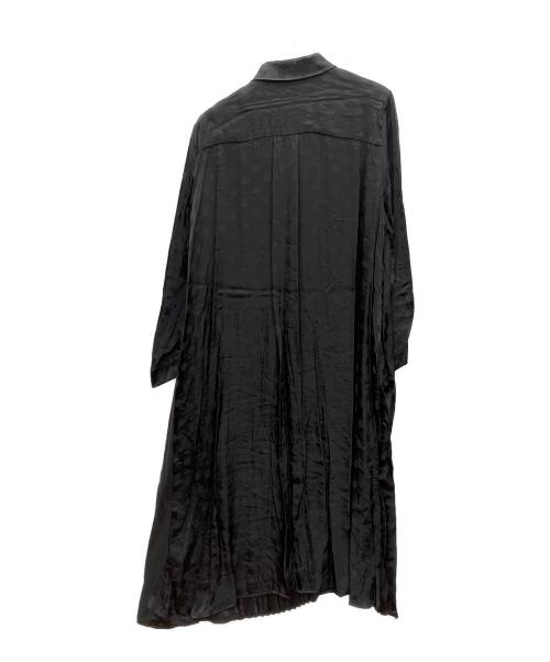 SUM1 STYLE（スミスタイル）SUM1 STYLE (スミスタイル) ハーフプリーツ シャツワンピース ブラック サイズ:F 未使用品の古着・服飾アイテム
