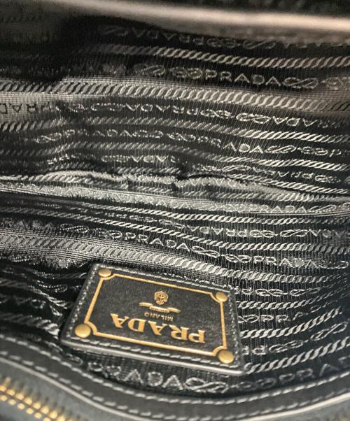 PRADA（プラダ）PRADA (プラダ) 2WAYハンドバッグ ブラックの古着・服飾アイテム