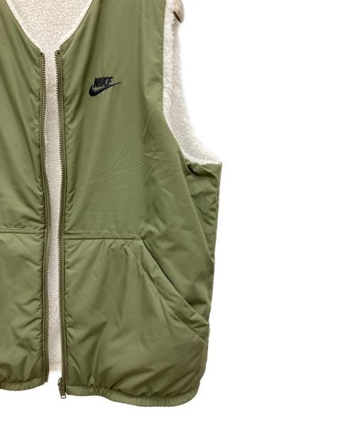 NIKE（ナイキ）NIKE (ナイキ) リバーシブル ウィンタライズド ベスト グリーン×ホワイト サイズ:Mの古着・服飾アイテム