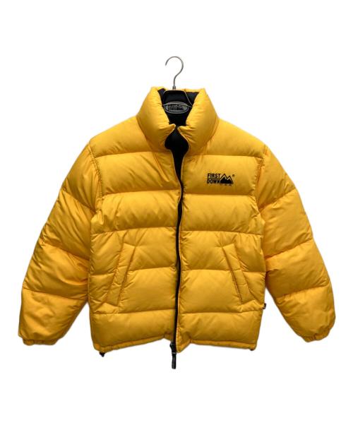 FIRST DOWN（ファーストダウン）FIRST DOWN (ファーストダウン) リバーシブルダウンジャケット ブラック×イエロー サイズ:Mの古着・服飾アイテム