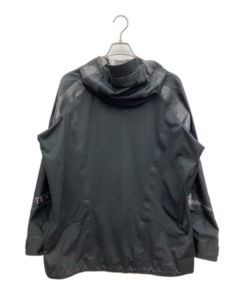 WHITE MOUNTAINEERING（ホワイトマウンテ二アニング）WHITE MOUNTAINEERING (ホワイトマウンテ二アニング) GORE-TEX CONTRASTED MOUNTAIN PARKA ブラック サイズ:SIZE 2の古着・服飾アイテム