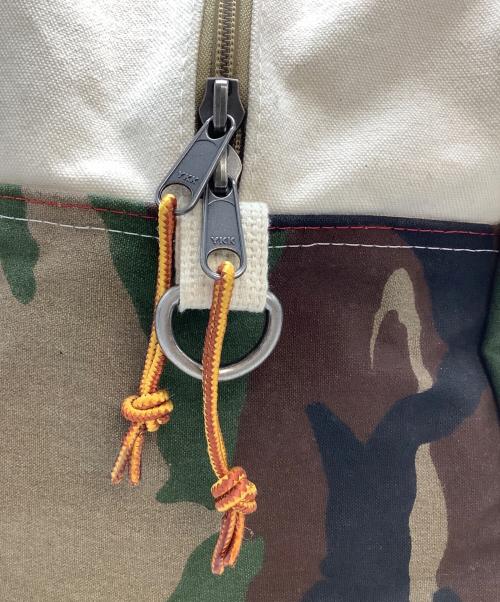L.L.Bean（エルエルビーン）L.L.Bean (エルエルビーン) トラベルバッグ カモフラージュ柄 ベージュ×ブラウンの古着・服飾アイテム