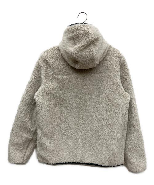 Patagonia（パタゴニア）Patagonia (パタゴニア) FREAK'S STORE (フリークスストア) キッズ・リバーシブル・レディ・フレディ・フーディ ホワイト サイズ:SIZE XXL 未使用品の古着・服飾アイテム