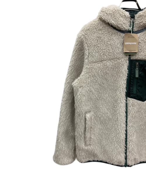 Patagonia（パタゴニア）Patagonia (パタゴニア) FREAK'S STORE (フリークスストア) キッズ・リバーシブル・レディ・フレディ・フーディ ホワイト サイズ:SIZE XXL 未使用品の古着・服飾アイテム