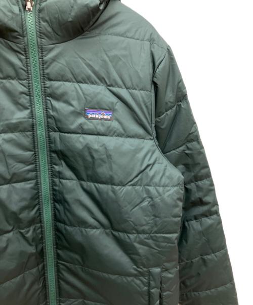 Patagonia（パタゴニア）Patagonia (パタゴニア) FREAK'S STORE (フリークスストア) キッズ・リバーシブル・レディ・フレディ・フーディ ホワイト サイズ:SIZE XXL 未使用品の古着・服飾アイテム