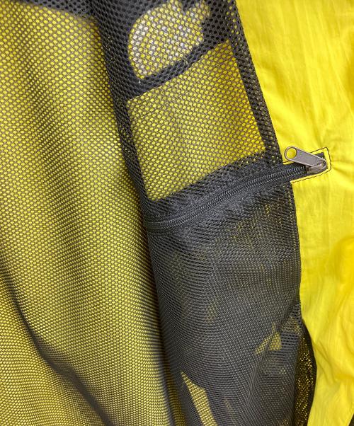 THE NORTH FACE（ザ ノース フェイス）THE NORTH FACE (ザ ノース フェイス) ハイドレナウィンドジャケット ブラック×イエロー サイズ:SIZE Lの古着・服飾アイテム