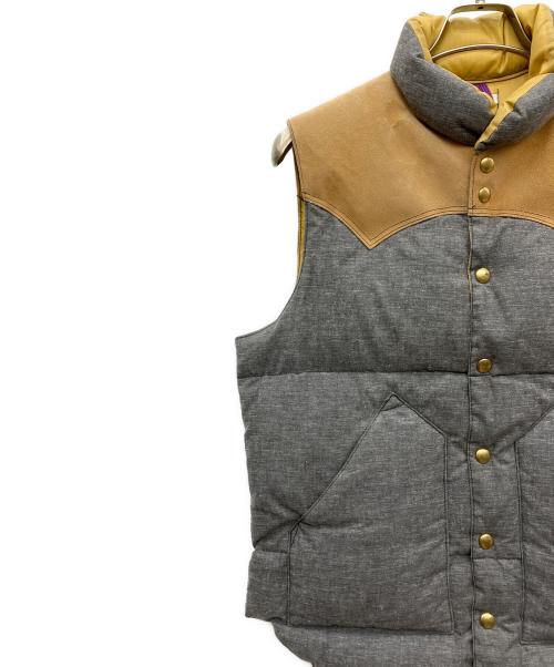 RockyMountainFeatherBed（ロッキーマウンテンフェザーベッド）RockyMountainFeatherBed (ロッキーマウンテンフェザーベッド) WAREHOUSE (ウエアハウス) ダウンベスト グレー サイズ:SIZE 38の古着・服飾アイテム