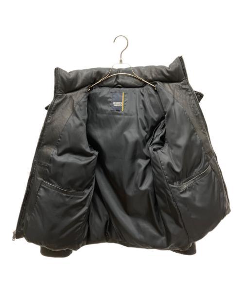 AVIREX VARSITY（アヴィレックスバーシティ）AVIREX VARSITY (アヴィレックスバーシティ) ラムレザーダウンジャケット ブラック サイズ:Lの古着・服飾アイテム