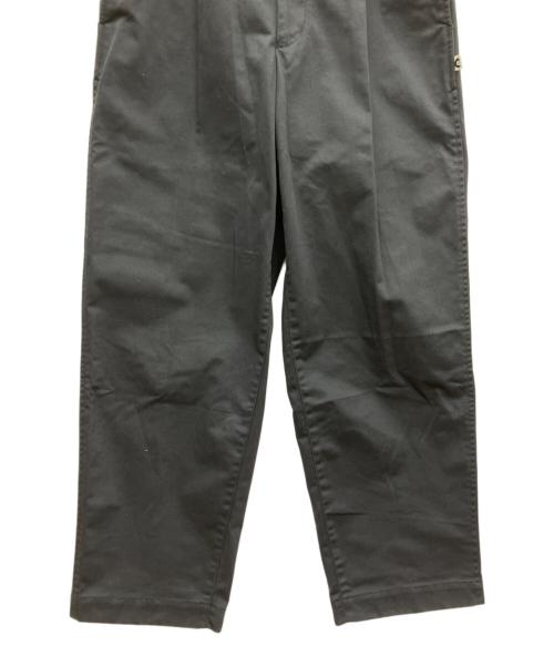 CAHLUMN（カウラム）CAHLUMN (カウラム) TCツイル ワンタックパンツ ネイビー サイズ:Lの古着・服飾アイテム