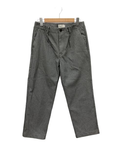 STILL BY HAND（スティルバイハンド）STILL BY HAND (スティルバイハンド) チェック　タックパンツ グレー サイズ:44の古着・服飾アイテム