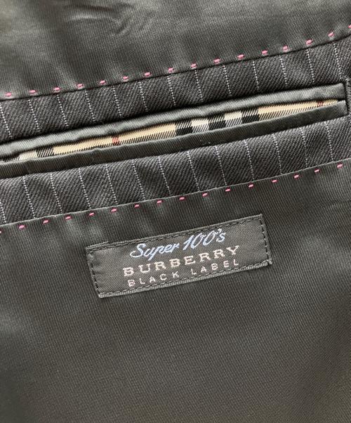 BURBERRY BLACK LABEL（バーバリーブラックレーベル）BURBERRY BLACK LABEL (バーバリーブラックレーベル) ストライプ柄 2Bウールスーツ ブラック サイズ:36Rの古着・服飾アイテム