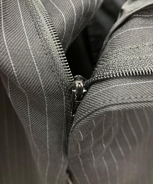 BURBERRY BLACK LABEL（バーバリーブラックレーベル）BURBERRY BLACK LABEL (バーバリーブラックレーベル) ストライプ柄 2Bウールスーツ ブラック サイズ:36Rの古着・服飾アイテム