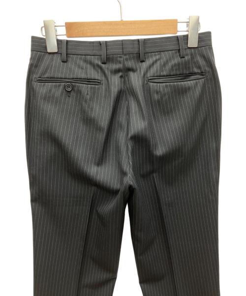 BURBERRY BLACK LABEL（バーバリーブラックレーベル）BURBERRY BLACK LABEL (バーバリーブラックレーベル) ストライプ柄 2Bウールスーツ ブラック サイズ:36Rの古着・服飾アイテム