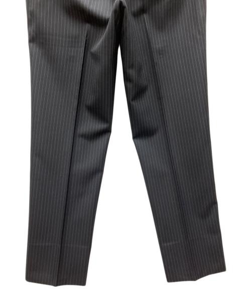 BURBERRY BLACK LABEL（バーバリーブラックレーベル）BURBERRY BLACK LABEL (バーバリーブラックレーベル) ストライプ柄 2Bウールスーツ ブラック サイズ:36Rの古着・服飾アイテム