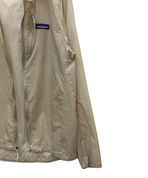 Patagonia（パタゴニア）Patagonia (パタゴニア) ナイロンジャケット ベージュ サイズ:Sの古着・服飾アイテム