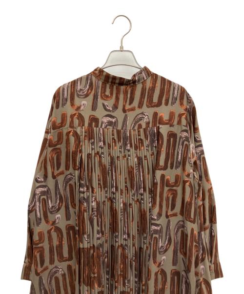 SUM1 STYLE（スミスタイル）SUM1 STYLE (スミスタイル) 長袖プリーツワンピース ブラウン サイズ:SIZE Free 未使用品の古着・服飾アイテム