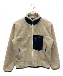 Patagonia（パタゴニア）の古着「Classic Retro-X Jacket」｜ベージュ