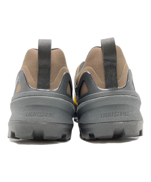 adidas（アディダス）adidas (アディダス) スニーカー グレー×イエロー サイズ:27.5cm 未使用品の古着・服飾アイテム